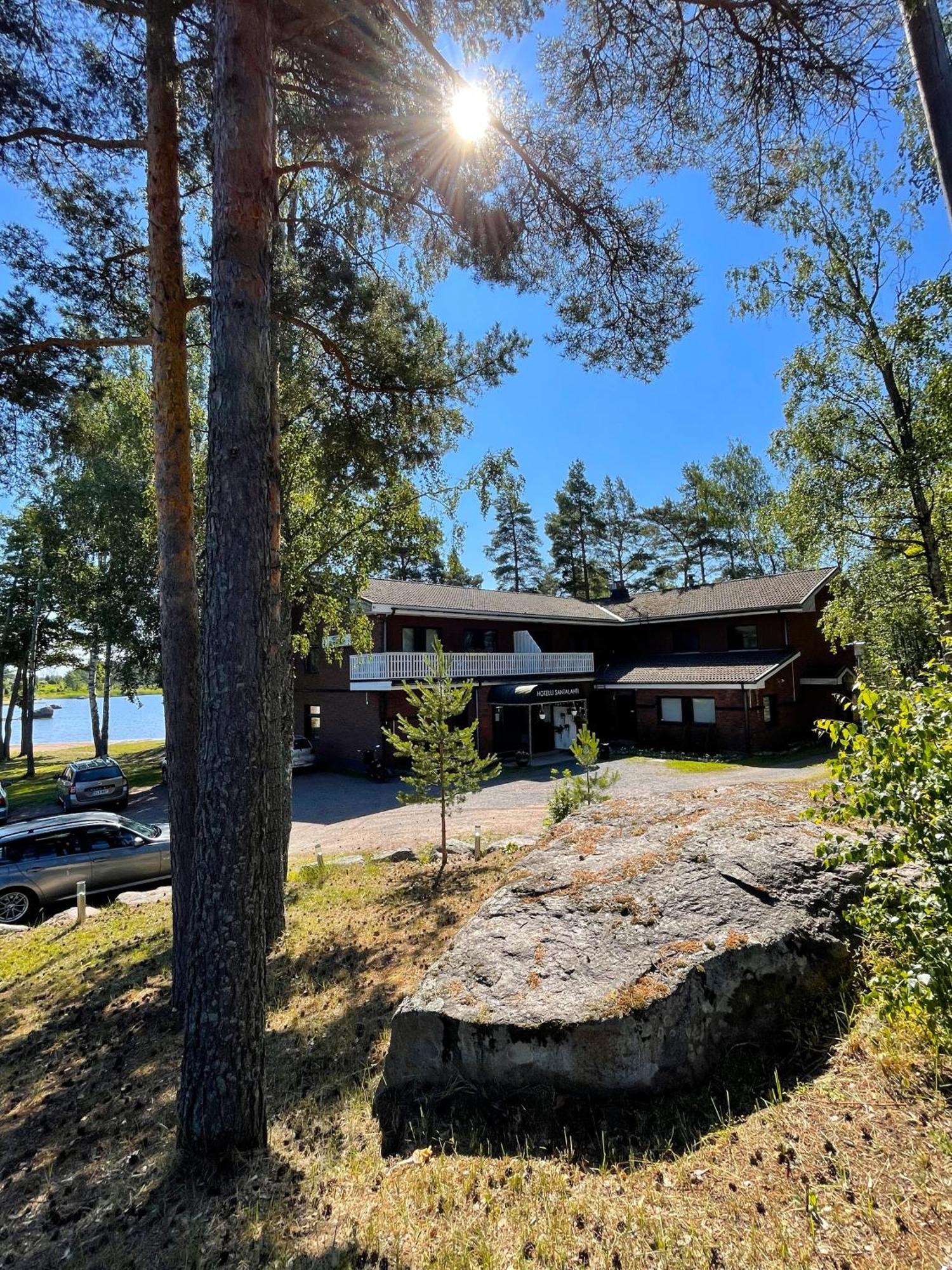 Santalahti Hotel 2*